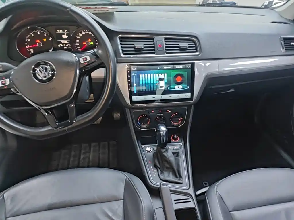 Volkswagen Lavida — миниатюра 13