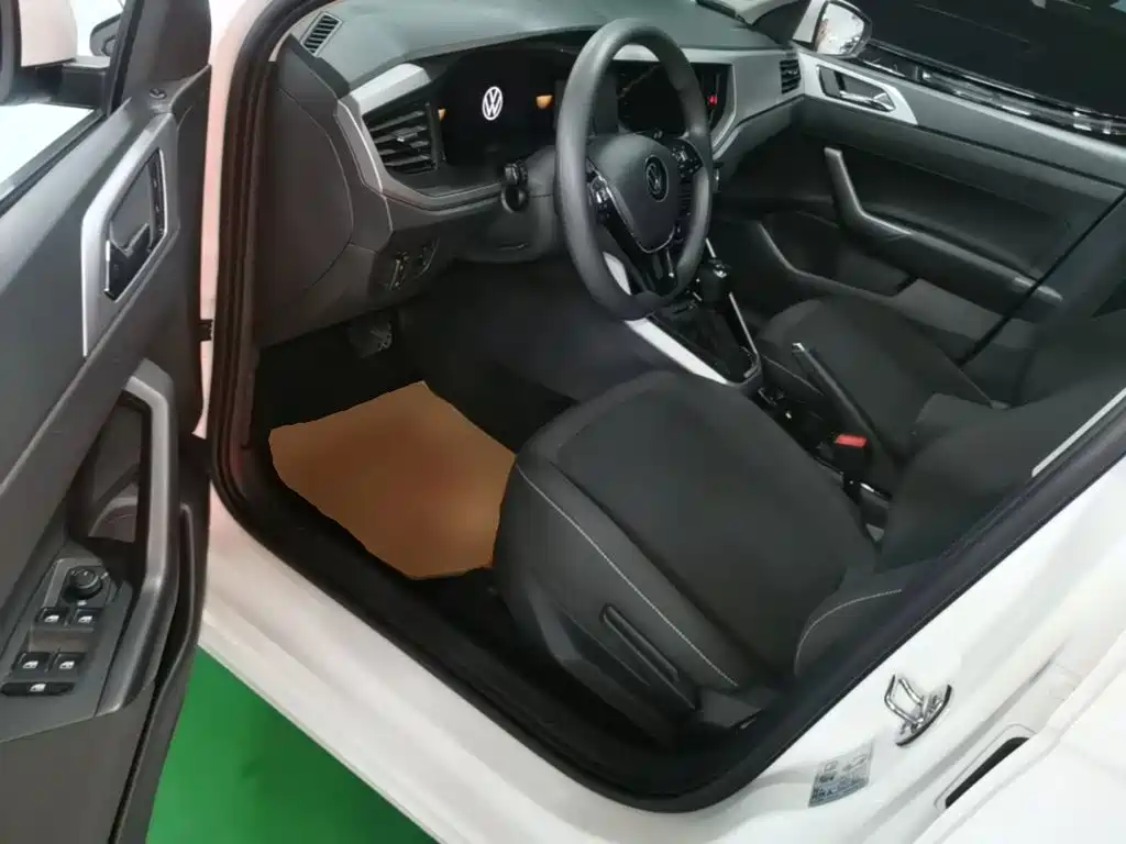 Volkswagen Polo — миниатюра 15