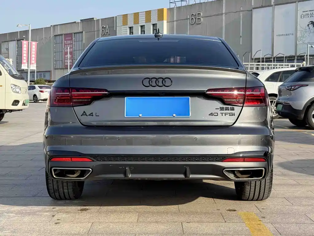 Audi A4L 2023 40 TFSI Bang&Olufsen