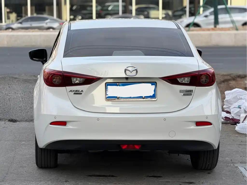 MAZDA 3 ANGKESAILA
