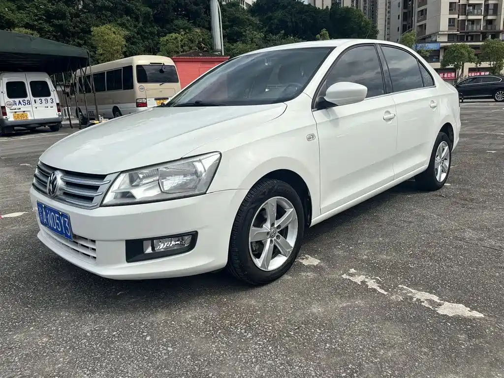Купить Volkswagen Santana