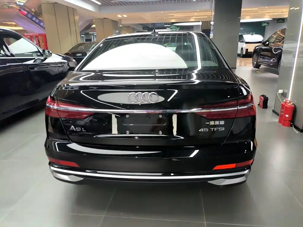 Audi A6L 2026 45 TFSI