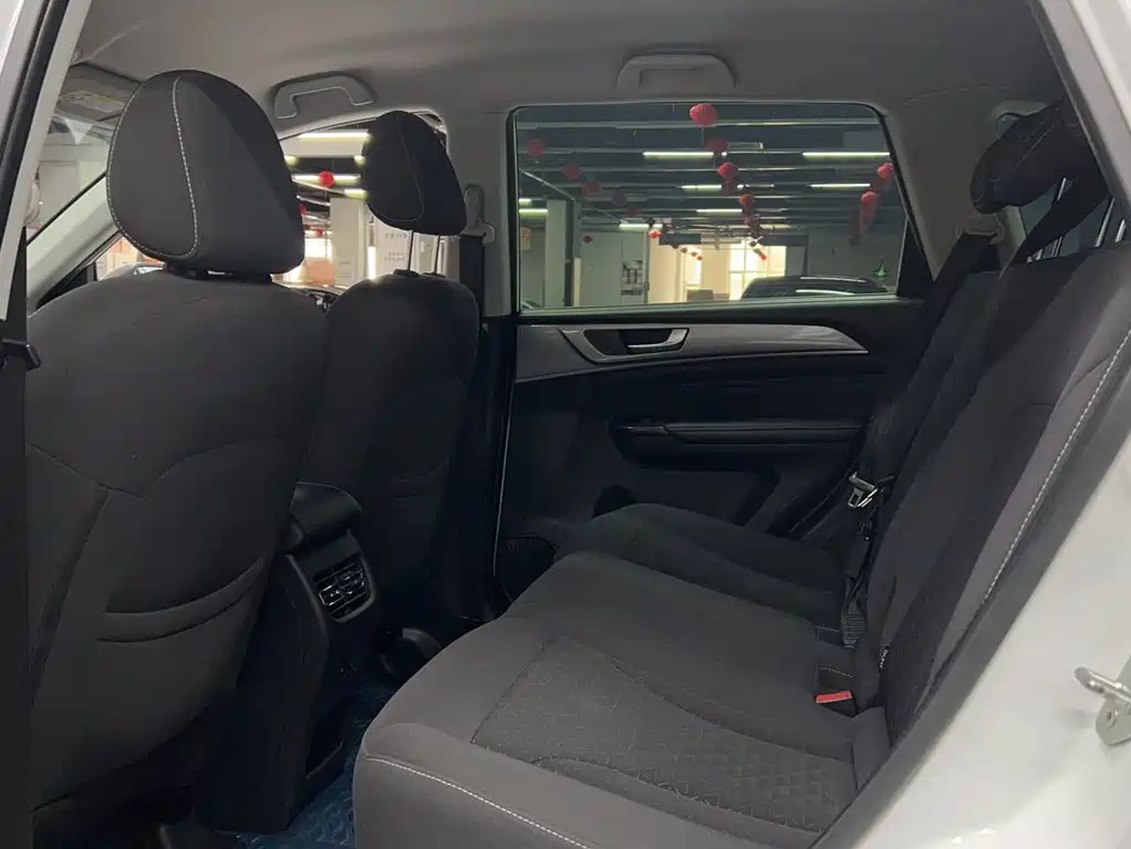 Haval M6 — миниатюра 10