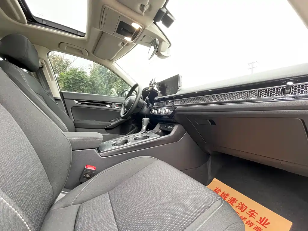 Honda Civic — миниатюра 10