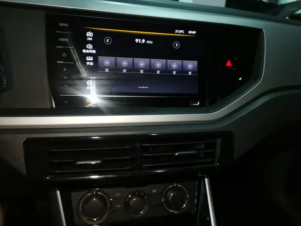Volkswagen Polo — миниатюра 13