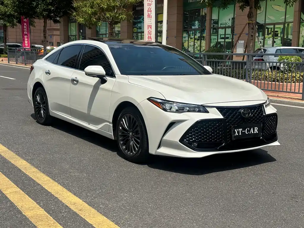 TOYOTA ASIAN DRAGON