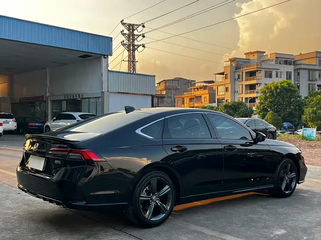 Honda Inspire — миниатюра 7