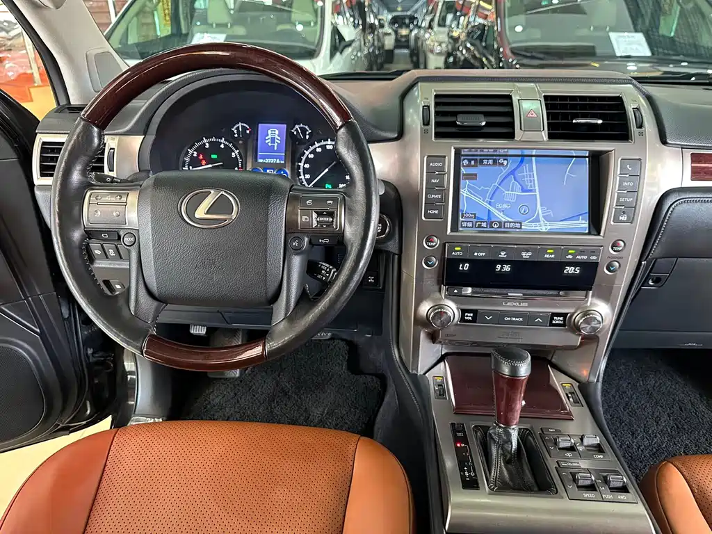 Lexus GX — миниатюра 14