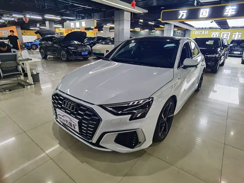 Купить Audi A3