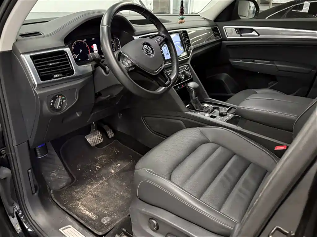 Volkswagen Teramont — миниатюра 6