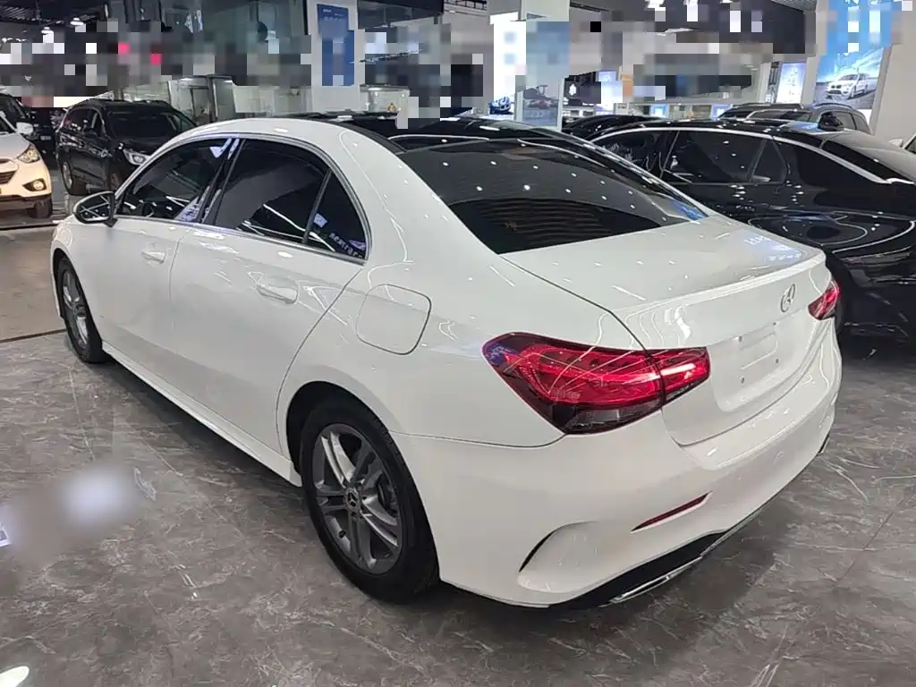 Mercedes-Benz A-Class — миниатюра 5