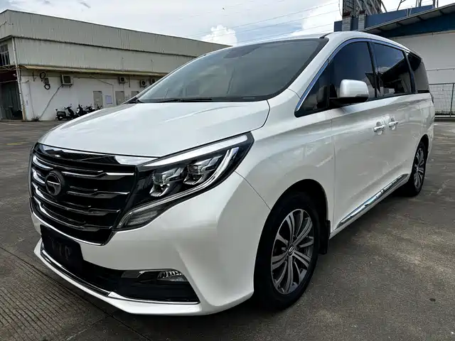 GAC TRUMPCHI M8 2019