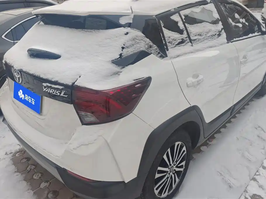 TOYOTA YARIS L ZHIXUAN