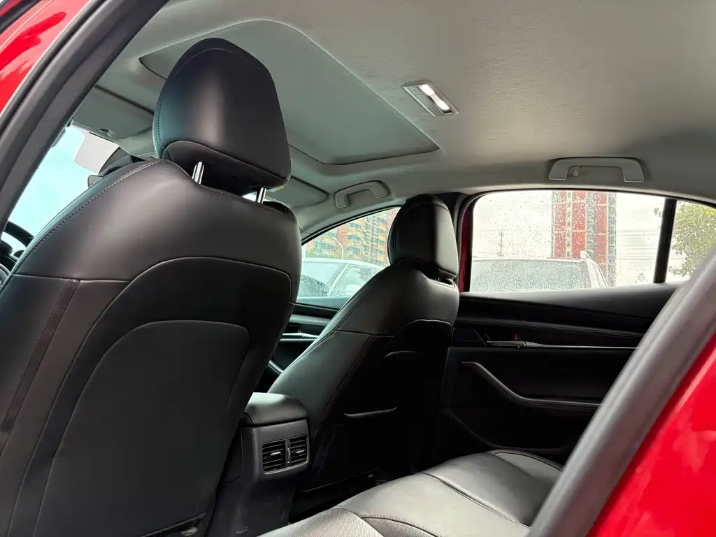 Mazda 3 Axela — миниатюра 5