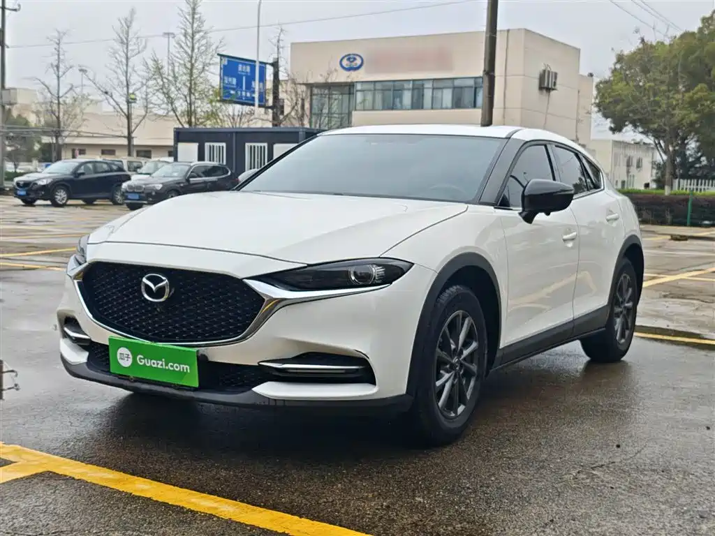 Mazda CX-4 2021