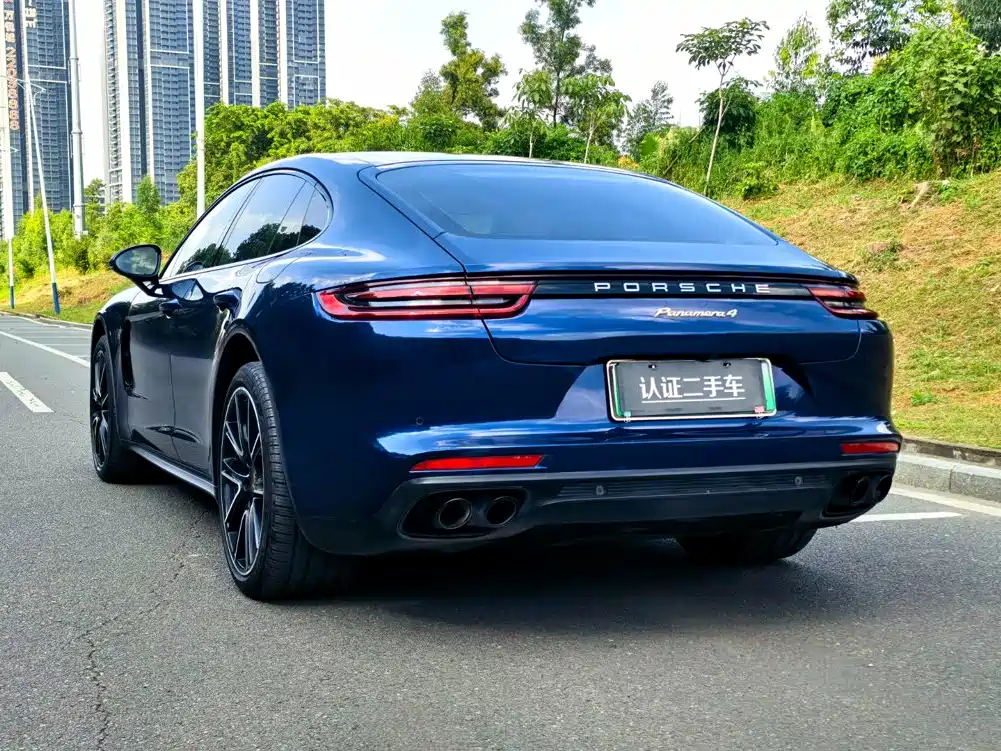 Porsche Panamera Hybrid — миниатюра 5