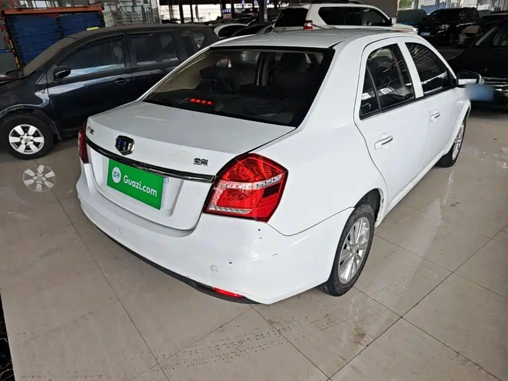 Geely Jingang 2016 1.5L MT Elite