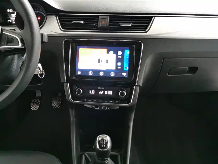 Skoda Rapid 2021 Белый из Китая