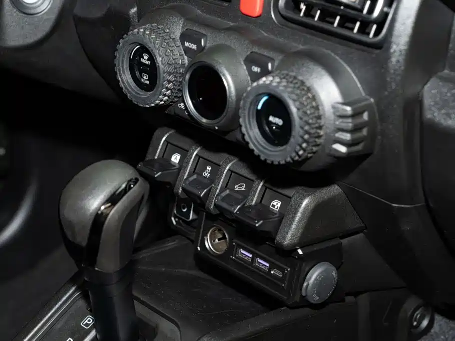 Suzuki Jimny — миниатюра 9
