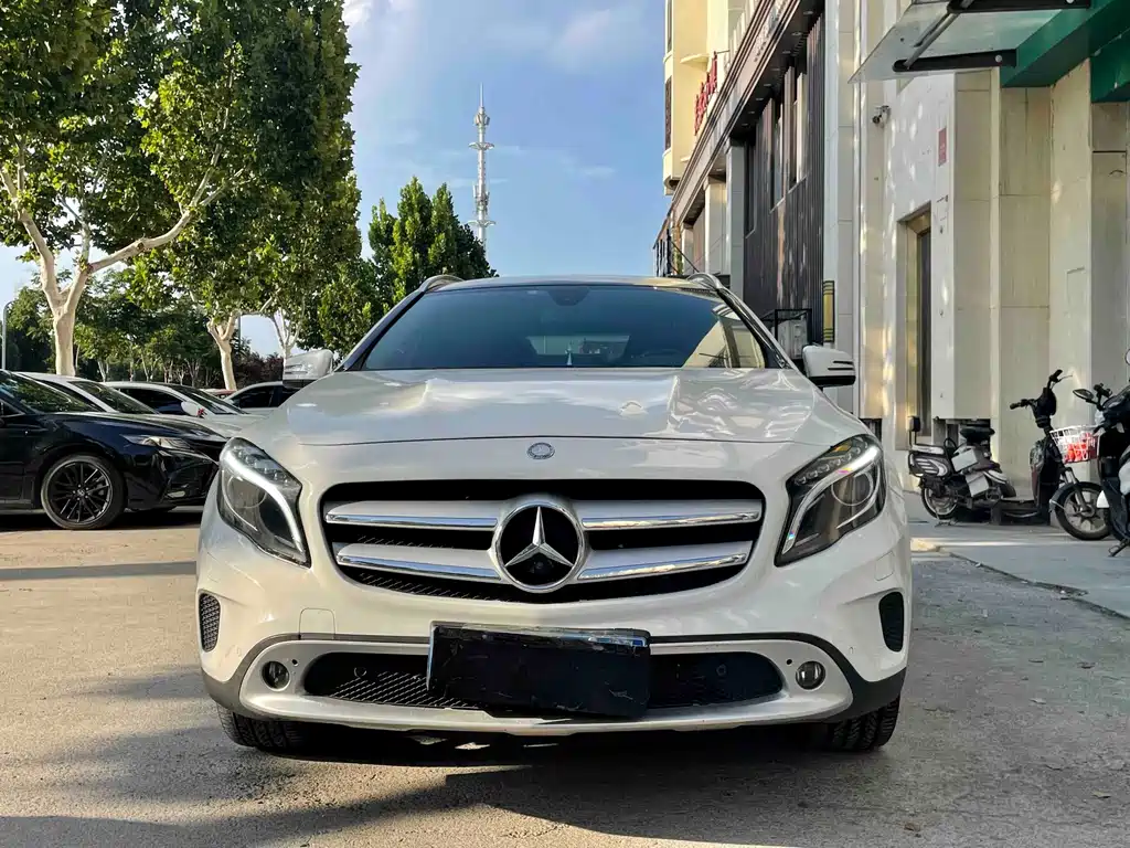 Mercedes-Benz GLA — миниатюра 2