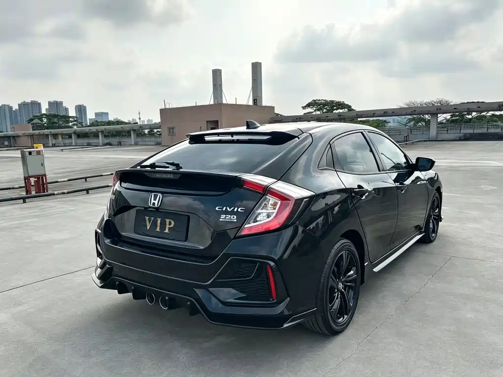 Honda Civic — миниатюра 7