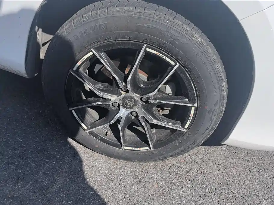 TOYOTA YARIS L ZHIXUAN