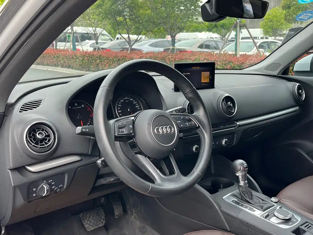 Audi A3 — миниатюра 11