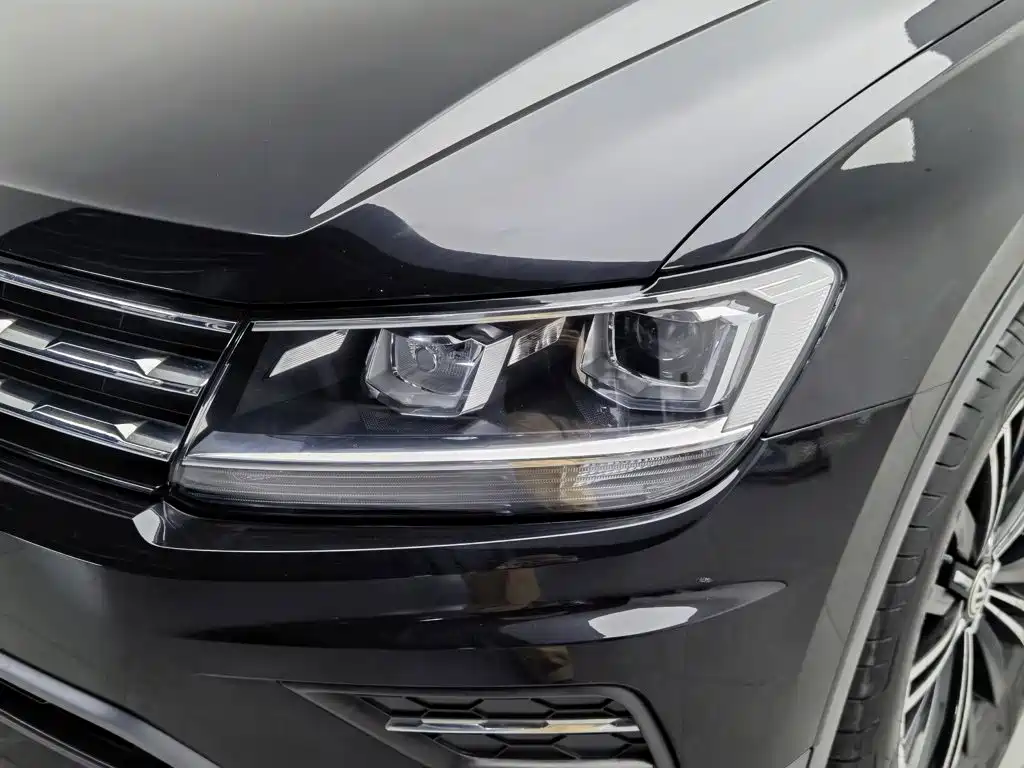 Volkswagen Tiguan L — миниатюра 7