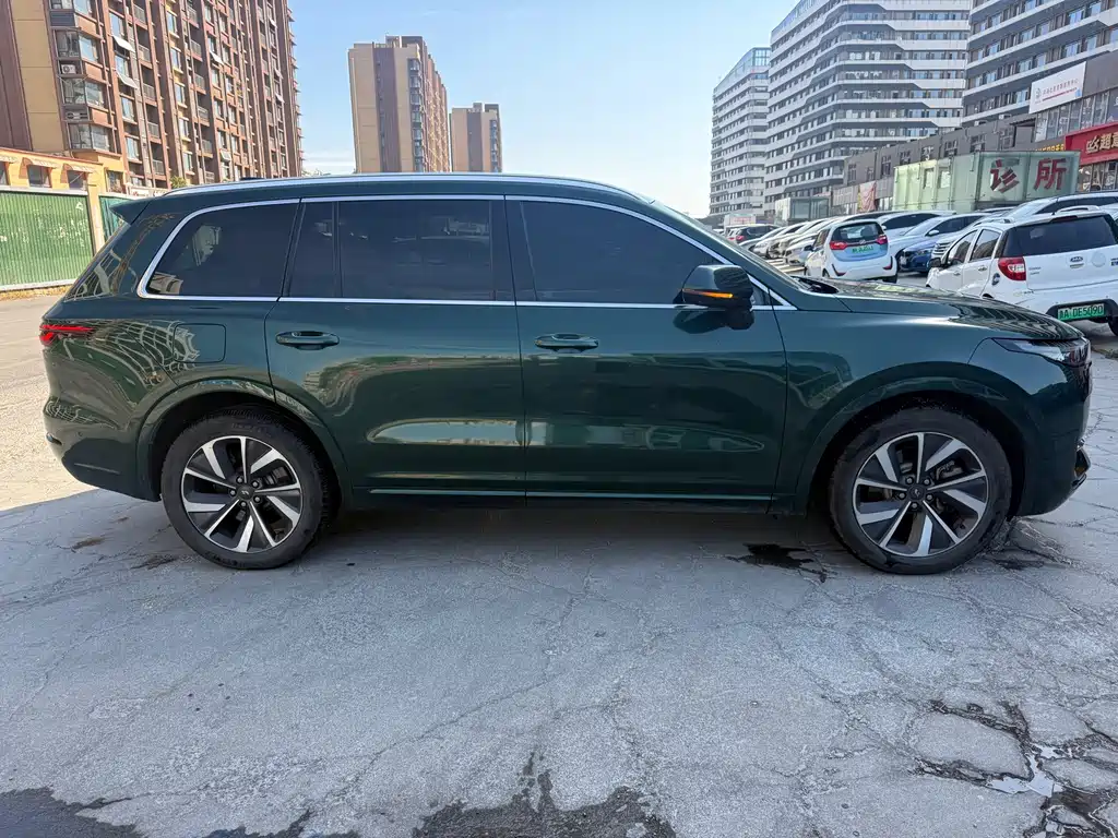 Li Auto Li ONE — миниатюра 4
