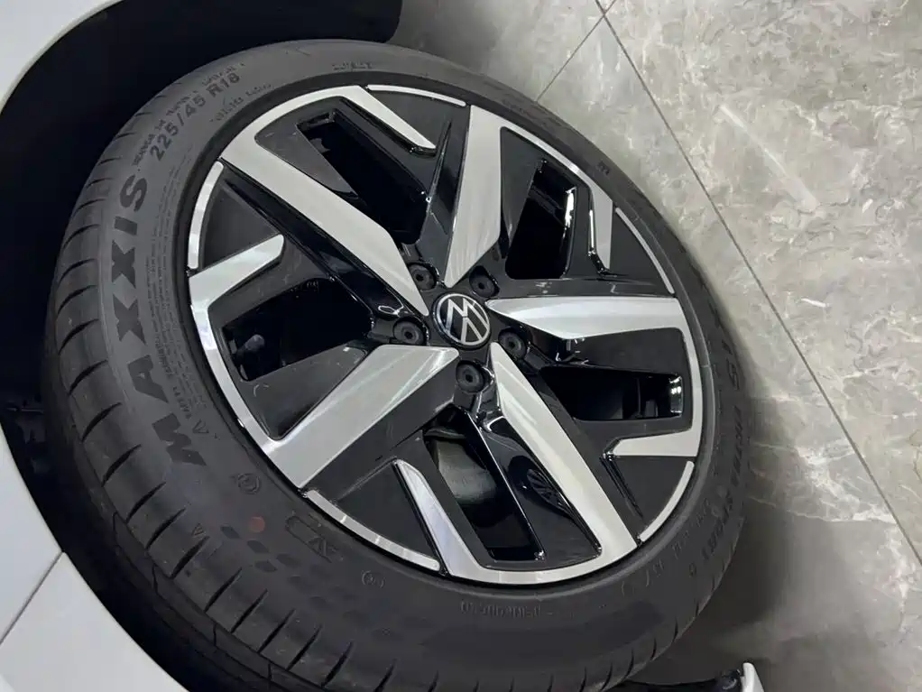 Volkswagen Lamando — миниатюра 17