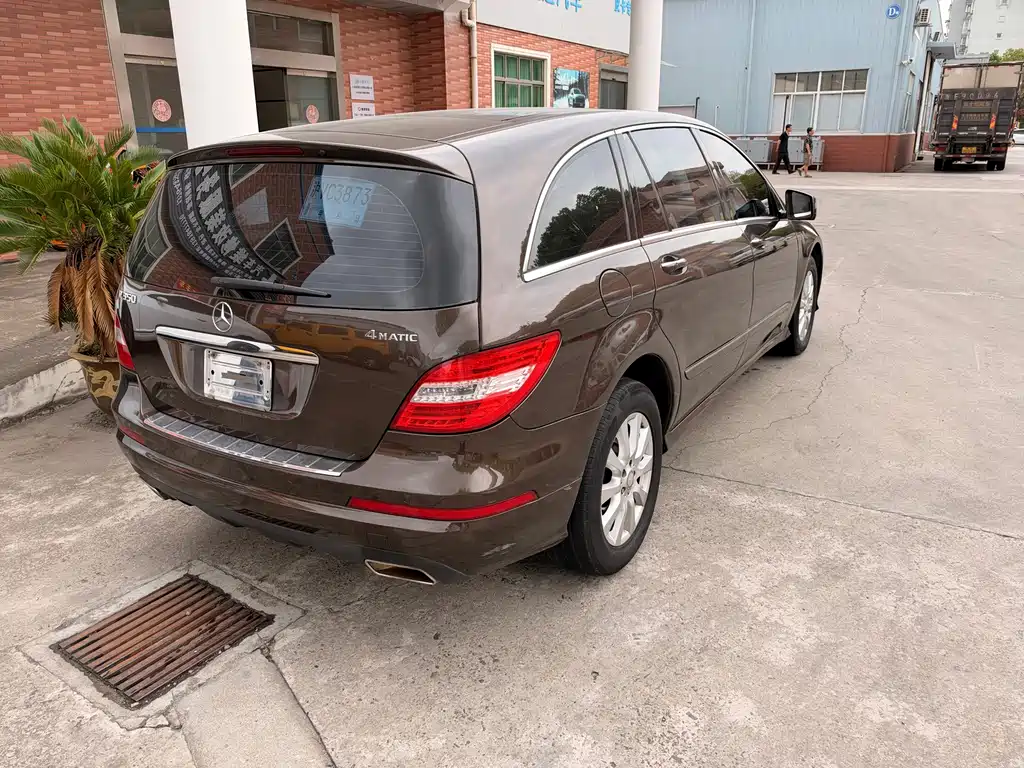 Mercedes-Benz R-Class — миниатюра 7
