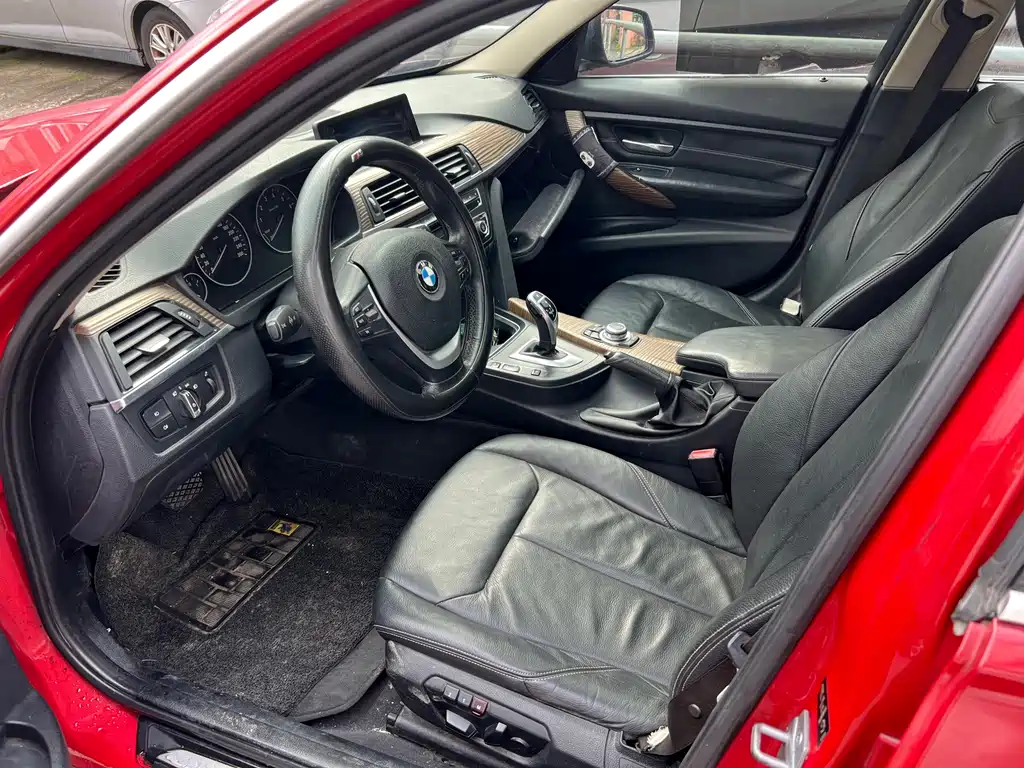 BMW 3 Series — миниатюра 4