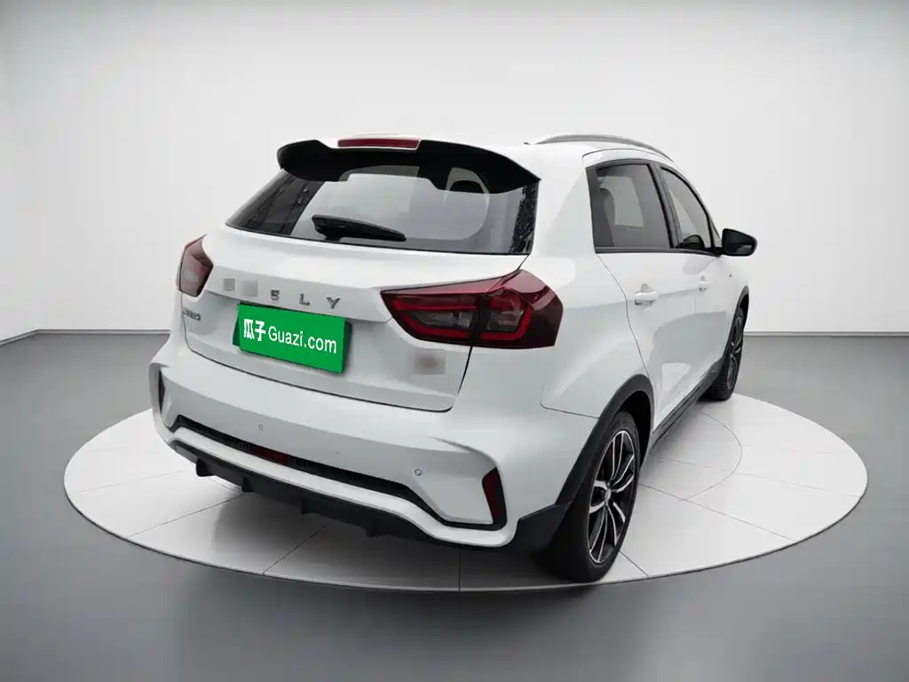 Geely Vision X3 — миниатюра 4