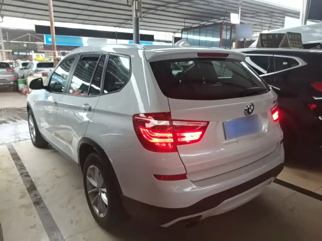 BMW X3 (Import) — миниатюра 5