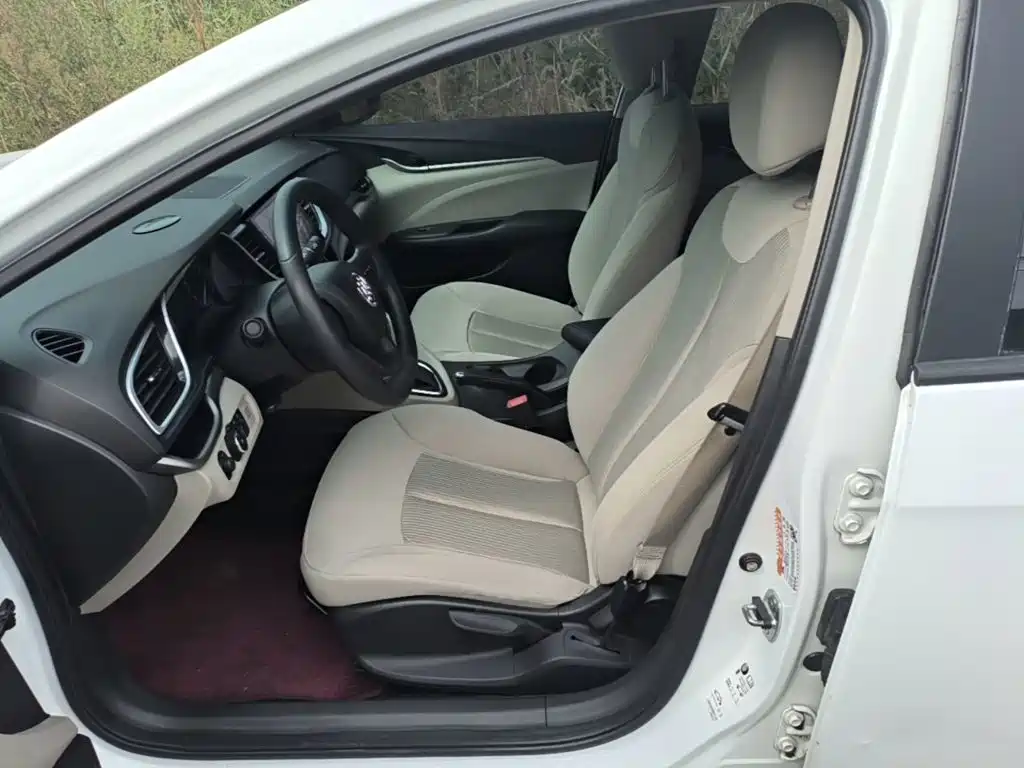Buick Excelle — миниатюра 15