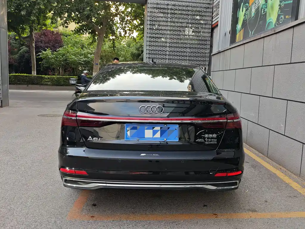 Audi A6L 2023 45 TFSI quattro