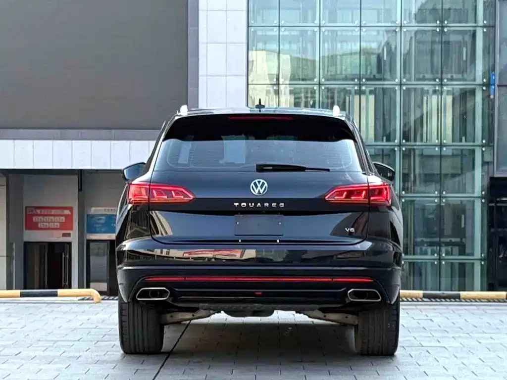 Volkswagen Touareg 2021 3.0TSI Sport