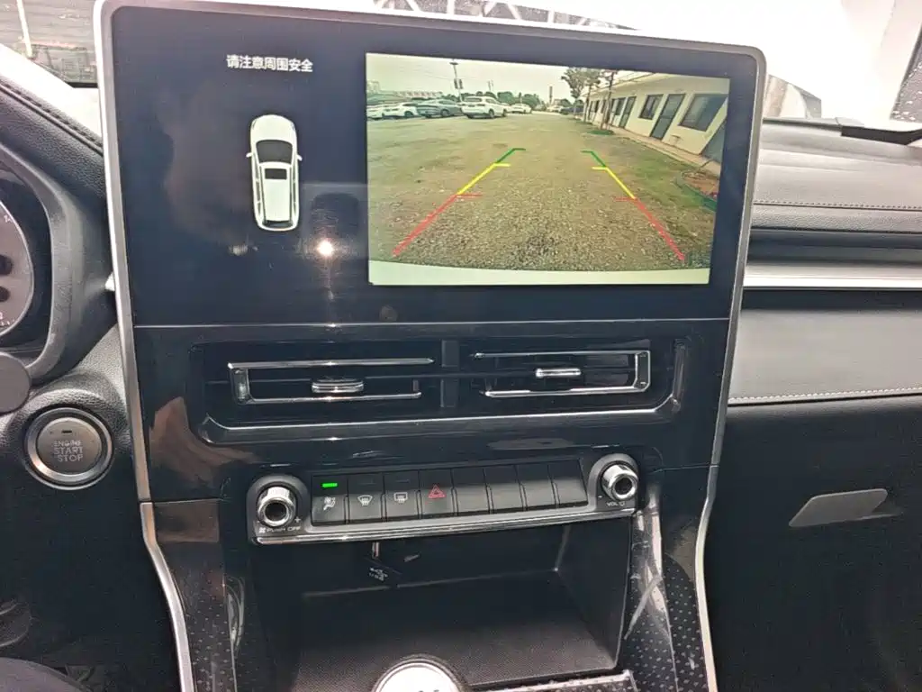 Haval M6 — миниатюра 13