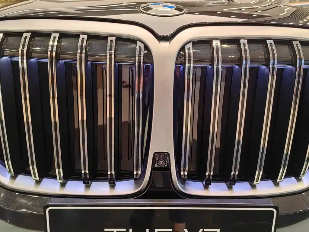 BMW X7 — миниатюра 16