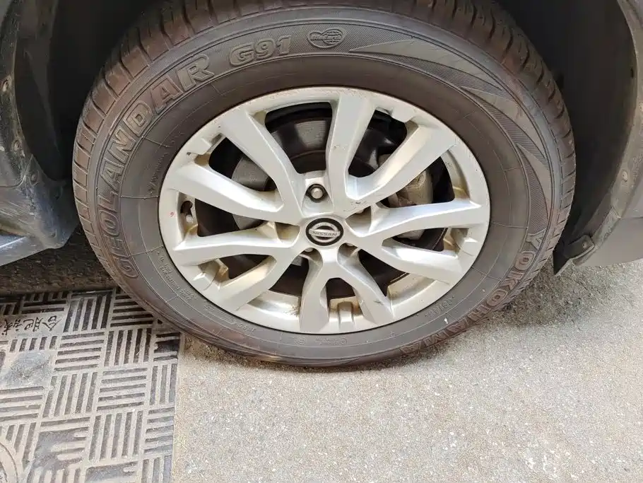 Nissan X-Trail — миниатюра 6