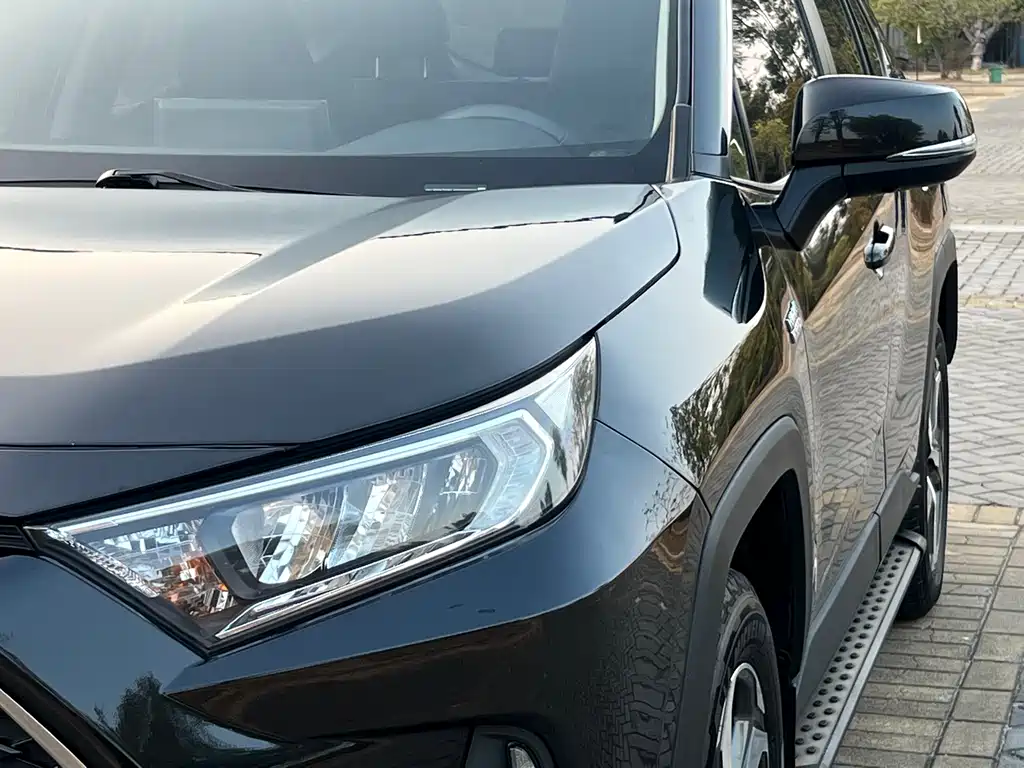 TOYOTA RAV4 RONGFANG DUAL ENGINE E+