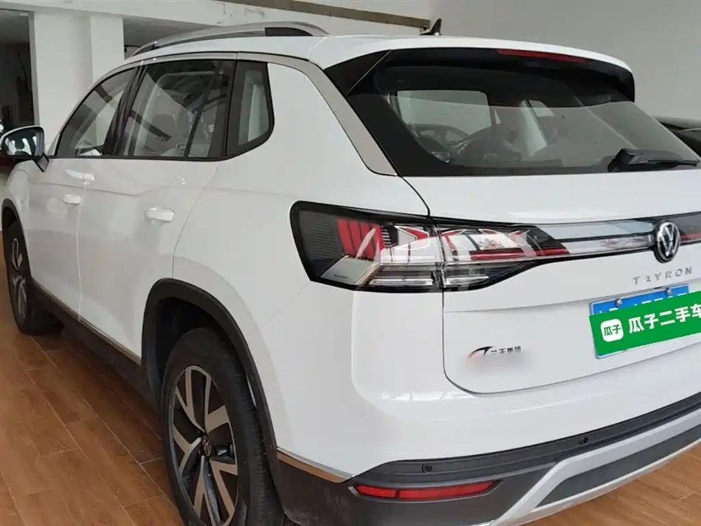 Volkswagen Tayron 2025 300TSI