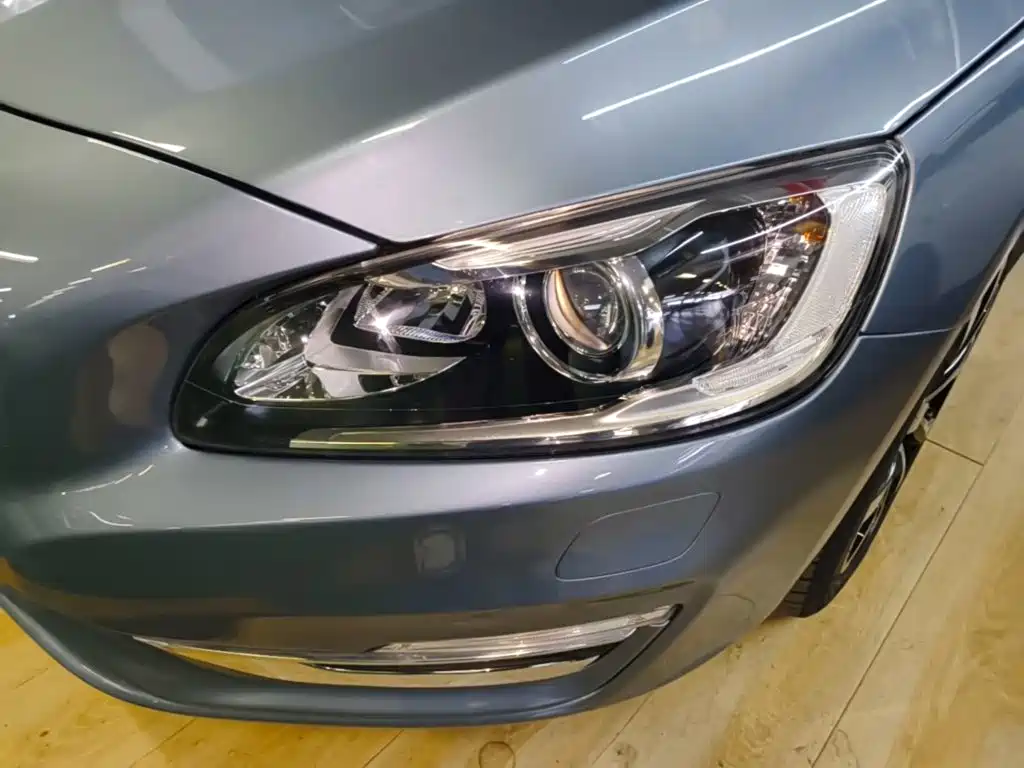 Volvo S60 — миниатюра 24