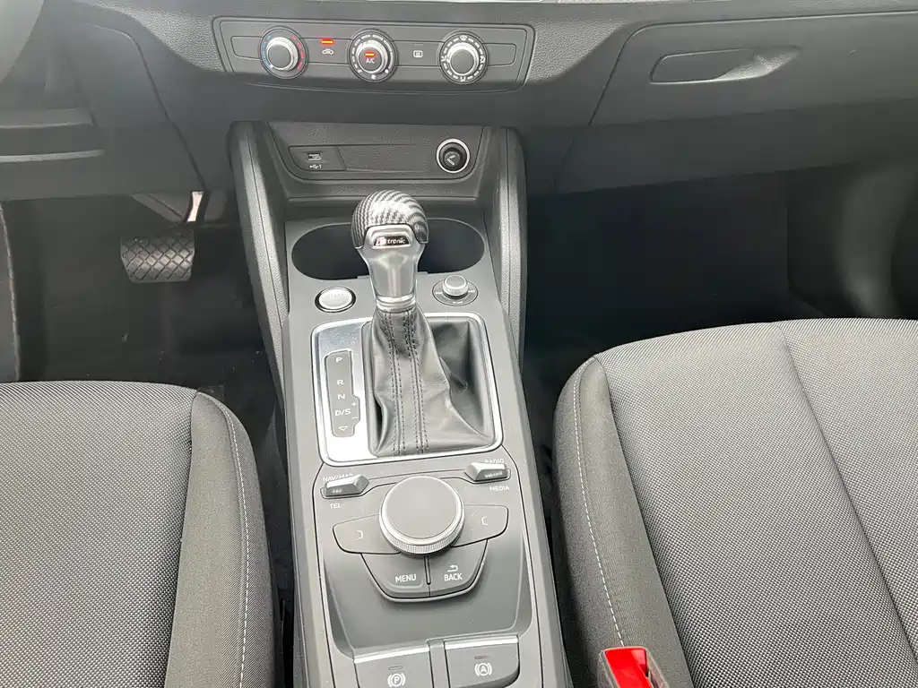Audi Q2L — фотографии объявления, Фото 12