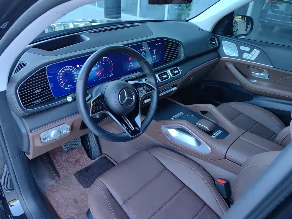 Mercedes-Benz GLE (Import) — миниатюра 6