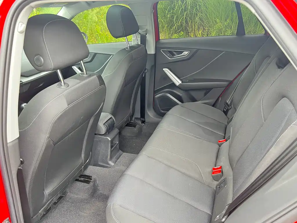 Audi Q2L 2021 35 TFSI