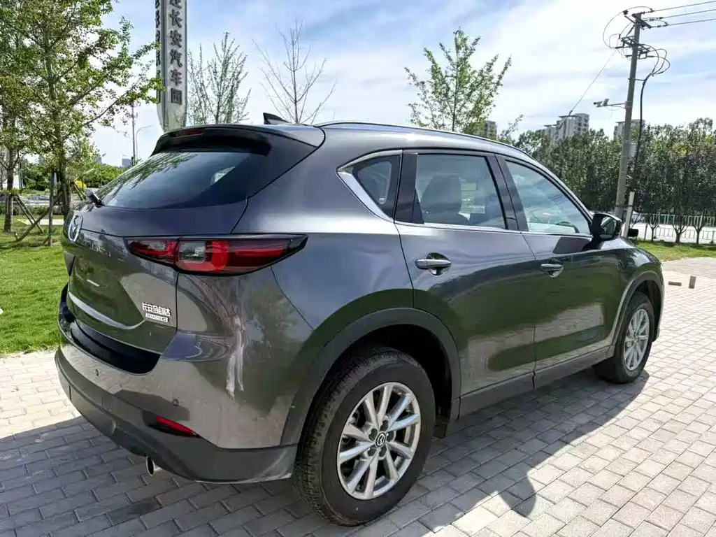Mazda CX-5 2025 2.0L AT Pro
