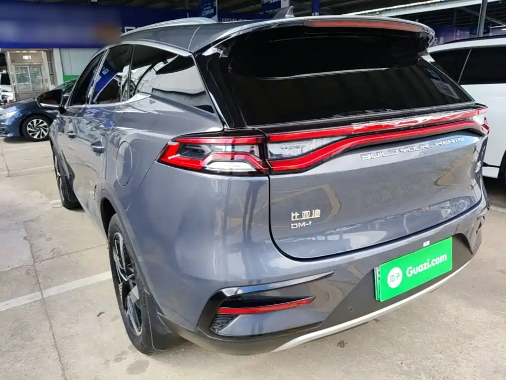 BYD Tang PHEV 2023 — фото 4