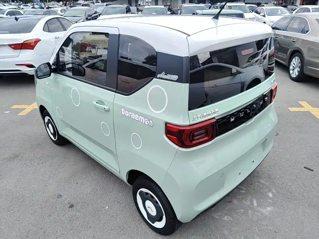 Wuling MINIEV — миниатюра 5