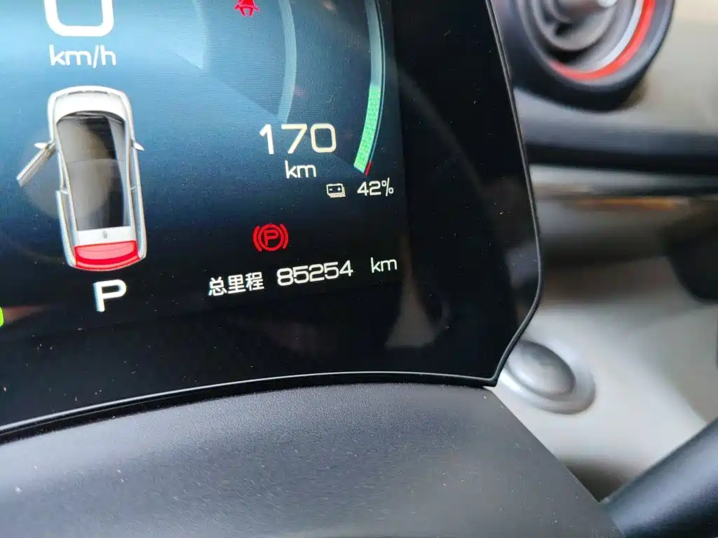 BYD Dolphin — миниатюра 5